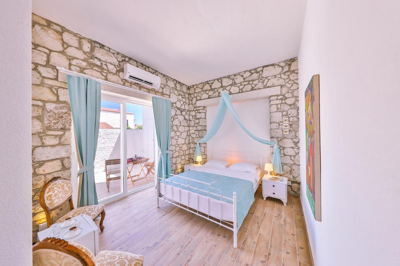 Lale Lodge Hotel Alaçatı Extérieur photo