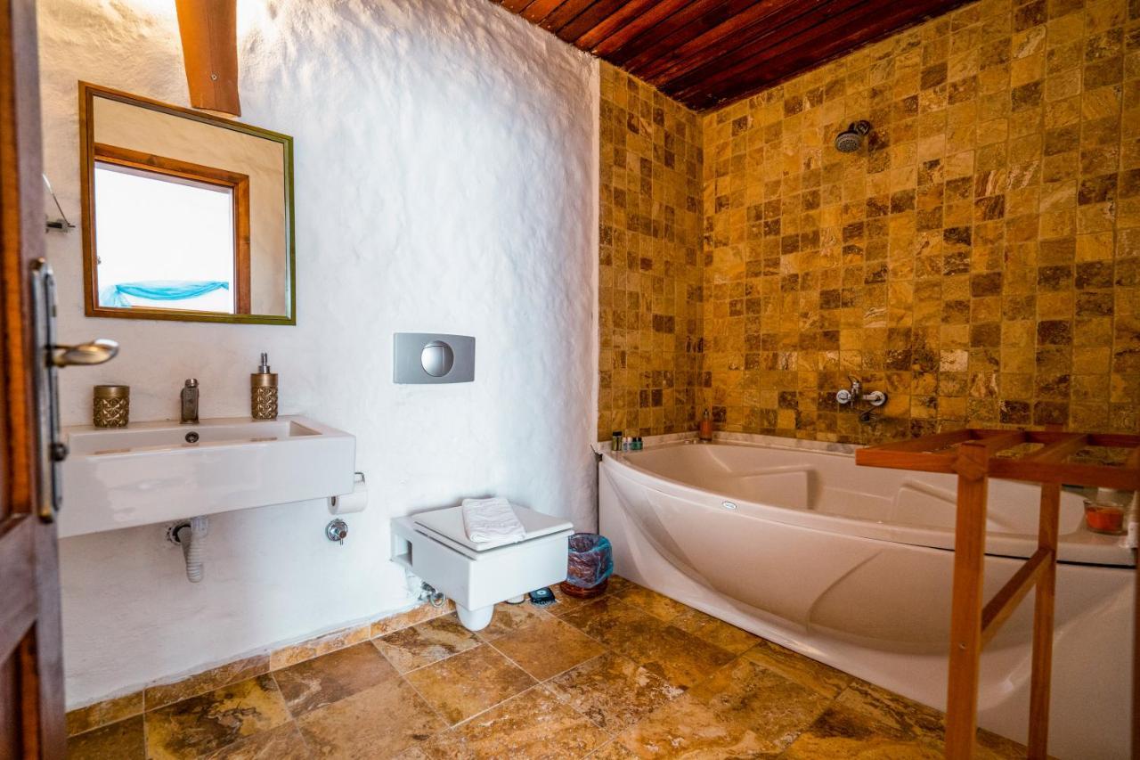 Lale Lodge Hotel Alaçatı Extérieur photo