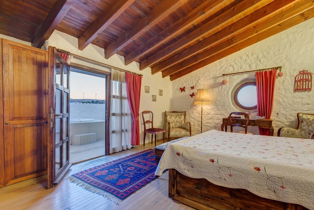 Lale Lodge Hotel Alaçatı Extérieur photo