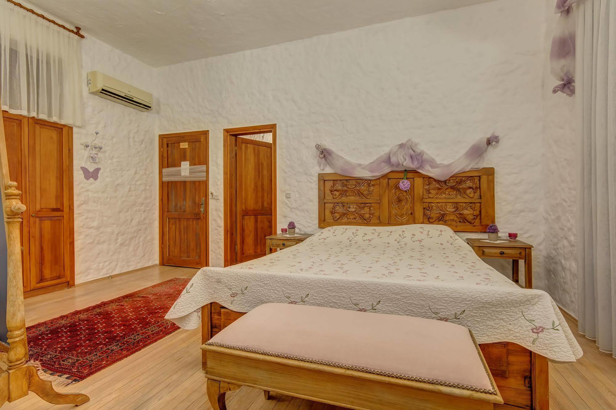 Lale Lodge Hotel Alaçatı Extérieur photo